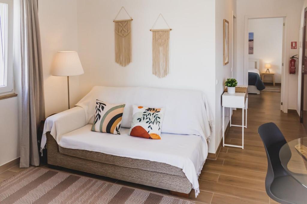 Lovely & Bright Renovated Apt. W/ Balcony In ラゴス エクステリア 写真